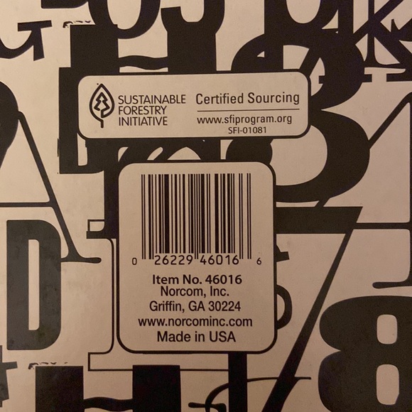 NWT Bundle of 2 composition notebooks 200 pgs each, college ruled made in USA - Picture 5 of 5